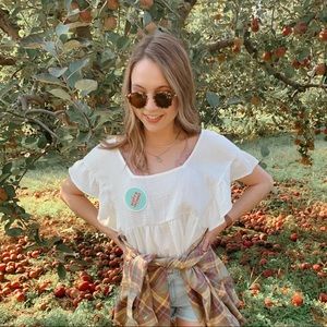 Meet your Posher, Ellie